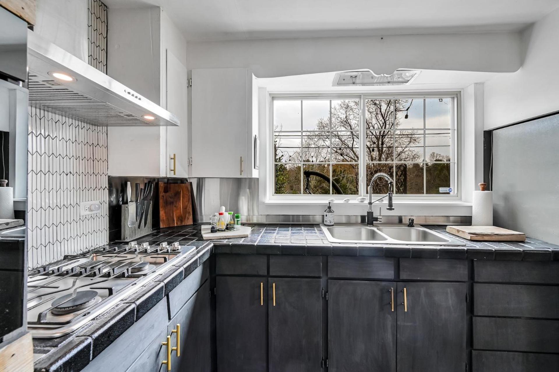 Asheville Urban Farmhouse Entire Home 4 Mi To Dt Ngoại thất bức ảnh